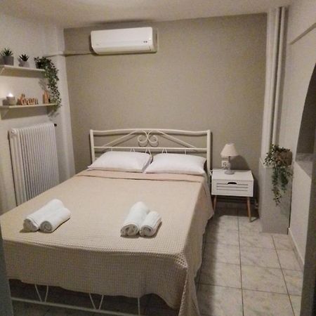 Apartament George House Larissa Zewnętrze zdjęcie